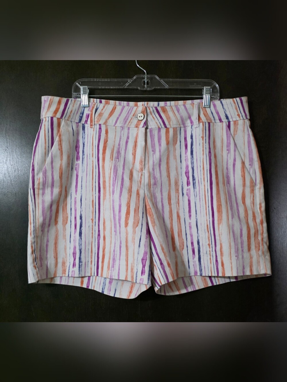 Isaac Mizrahi Multicolor Watercolor Striped Tailored Women’s Shorts Size 16